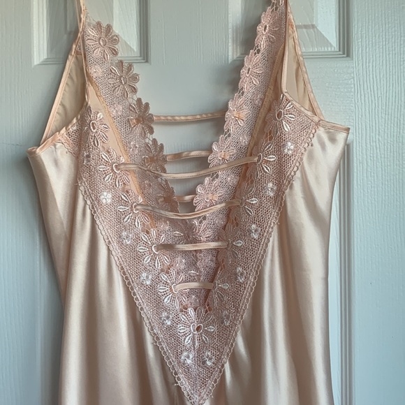 Satin Lace Detail Slip Dress - Picture 6 of 7